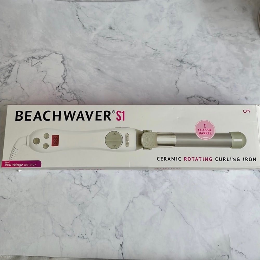 Like New Beachwaver S1
